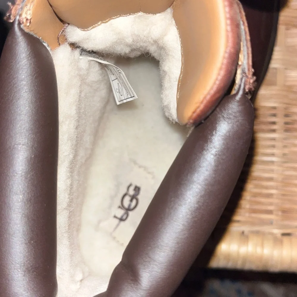 Ugg Stenton Boot Size 7 NEW